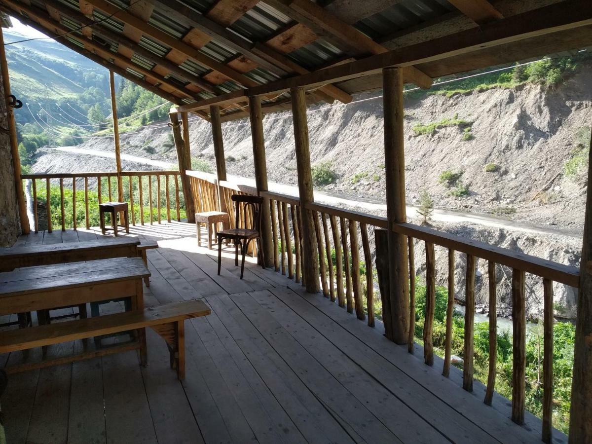 Bed and Breakfast Raul Lushnu Darbaz Mestia Exterior foto